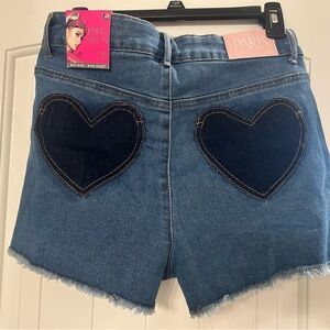 NWT Paris Hilton Denim Mom Shorts with Heart Pockets SZ M